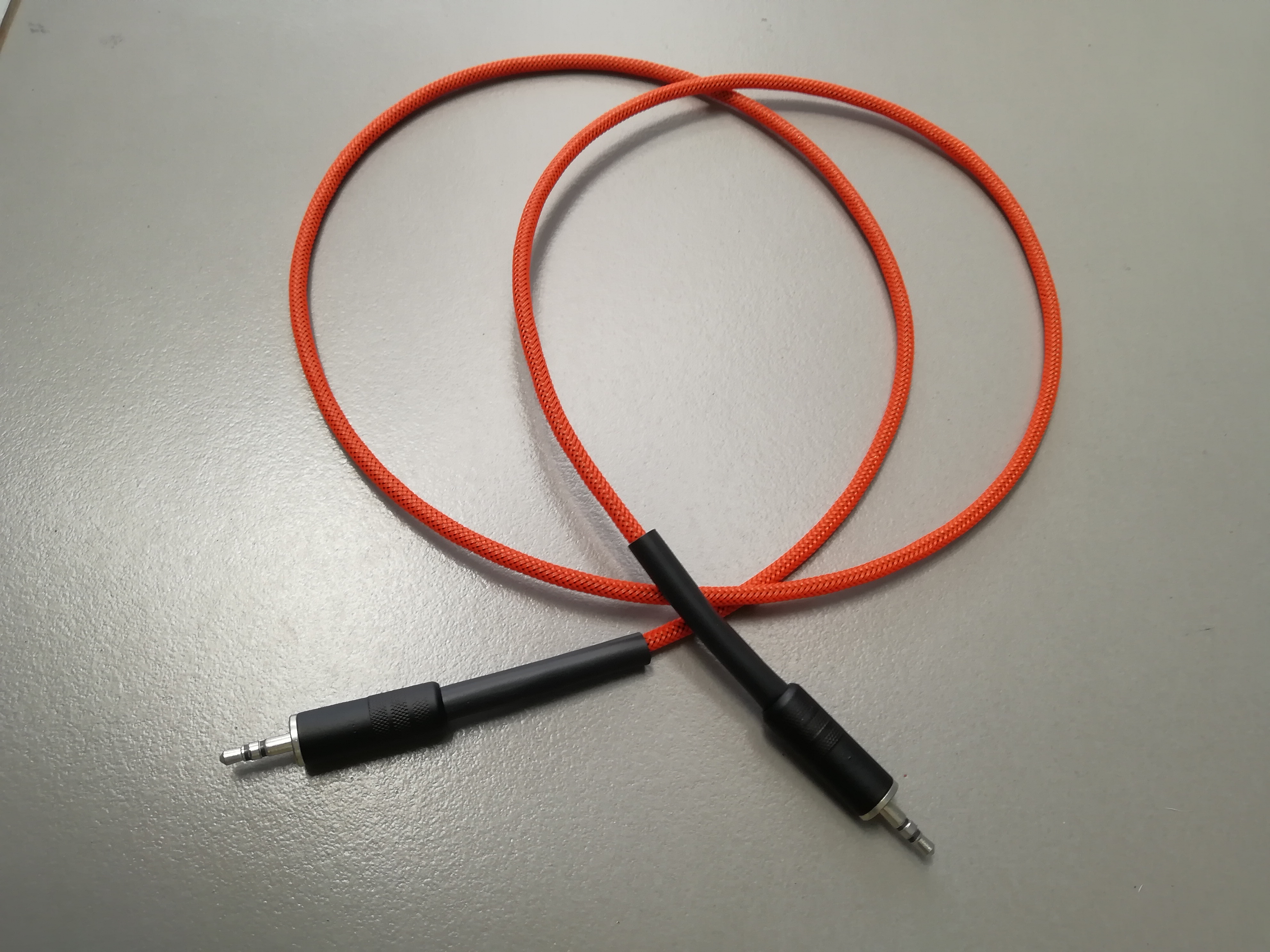 Cat6 Heavy Duty Tool-Less Plug patching cable